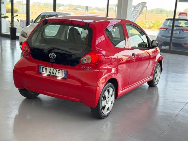 Toyota Aygo 1.0 12V VVT-i 3 porte Sol - Foto 4