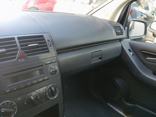 vendesi CLASSE A 2012 CAMBIO AUTOMATICO - Foto 6