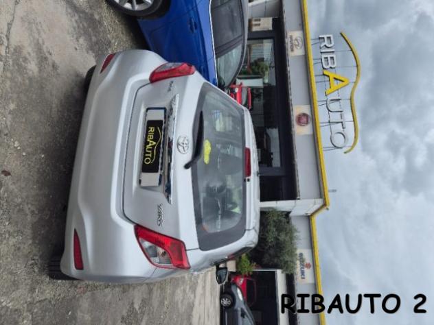 TOYOTA Yaris 1.0 5 porte Active rif. 24039735 - Foto 7
