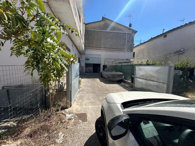 Capannone artigianale in vendita a Cascina 210 mq Rif: 1444211 - Foto 2