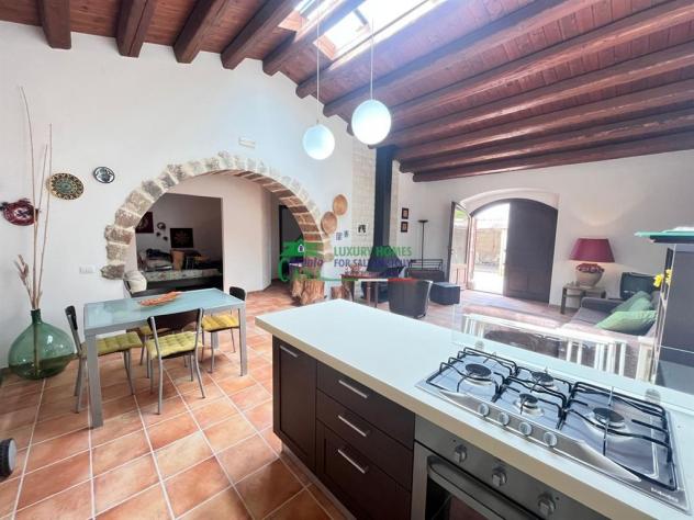 Rif: 2732 - Villa ristrutturata immersa nella natura con ampi spazi esterni – Chiaramonte Gulfi - Foto 18