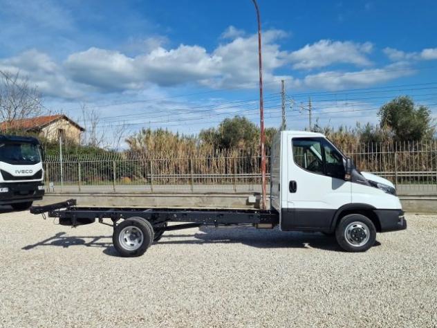 IVECO DAILY 35C18 NUOVO HI-MATIC A TELAIO rif. 23912705 - Foto 4