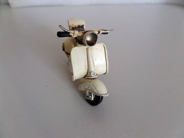 Modellino vespa vintage, (in metallo) da collezione - Foto 4