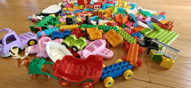 LEGO DUPLO originali lotto misto 4,9 kg circa, oltre 400 pezzi - Foto 3