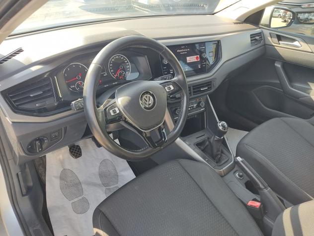 Volkswagen Polo VI 2017 5p 1.0 evo Comfortline 80cv - Foto 8