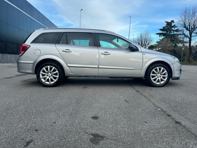 Opel Astra 1.6 16V Twinport Station Wagon Cosmo - Foto 4