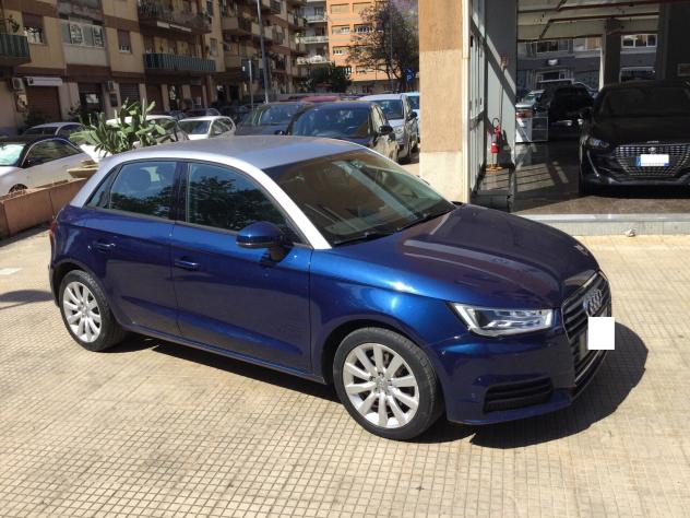 Audi A1 1.6 TDI 116 CV Admired - Foto 4