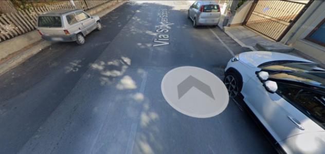 Immobile in asta di 89 m², box auto in vendita a Vittoria