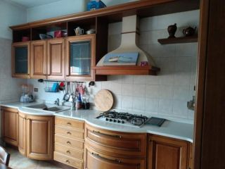 Villa di 120 m² con 4 locali in affitto a Peschiera Borromeo