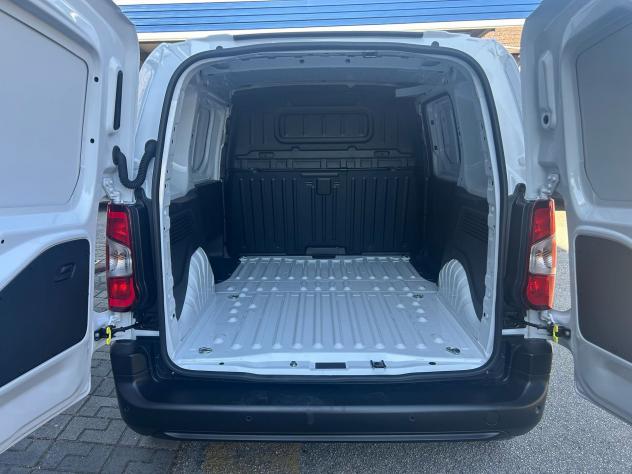 FIAT Doblò 1.5 Diesel 100 Cv Mt6 Passo Corto - Foto 10