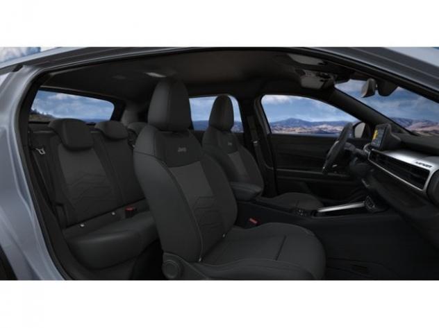 Jeep Avenger E-Hybrid Altitude 1.2 110cv Dct Mhev - Foto 5