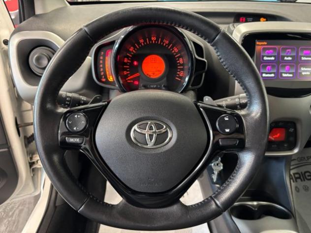 TOYOTA Aygo Automatica MMT 1.0 Benzina 5 Porte x-business rif. 23786959 - Foto 8