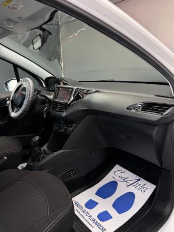 Peugeot 208 1.6 BlueHDi 75 cv Allure 2017 - Foto 10