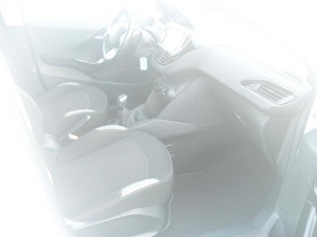 Peugeot 208 BlueHDi 75 5 porte Allure - 2015 - Foto 9