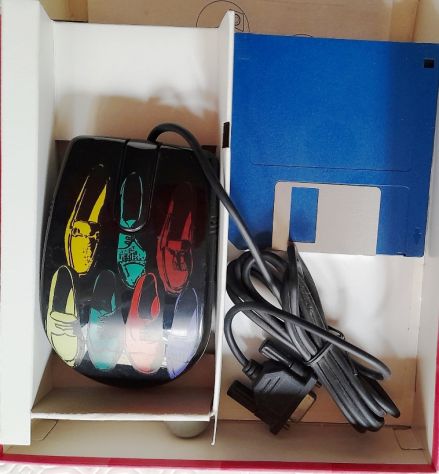 mouse edizione limitata shoes nuovo con scatola