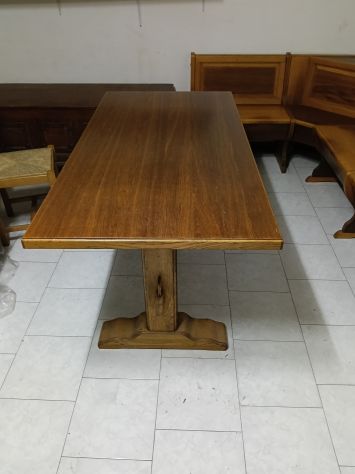 Tavolo e sedie - Foto 4