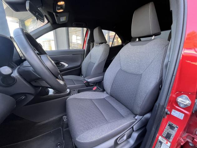 Toyota Yaris Cross 1.5H (116 CV) E-CVT Trend + Comfort Pack - Foto 6