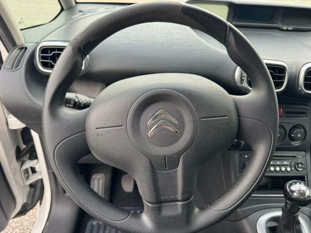 Citroen C3 Picasso 1.6 HDi 90 Exclusive - Foto 8