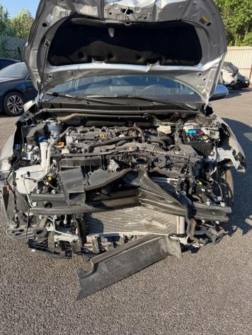 Toyota Yaris 1.5 Hybrid SINISTRATA - Foto 10