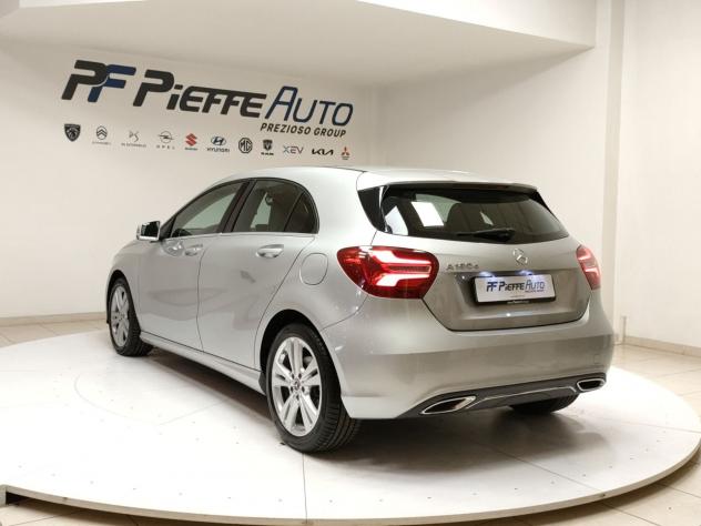 Mercedes-Benz Classe A A 180 d Automatic Sport - Foto 3