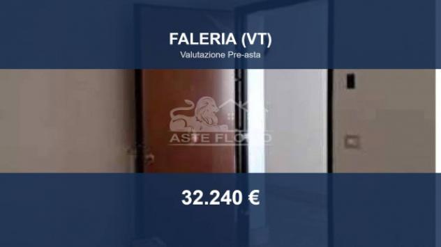 Immobile in asta di 48 m², box auto in vendita a Faleria