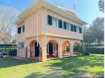 Villa in vendita a Ronchi - Massa 170 mq  Rif: 1338796