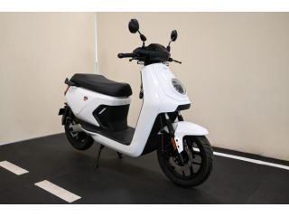 NIU                  MQi GT 70 km/h
