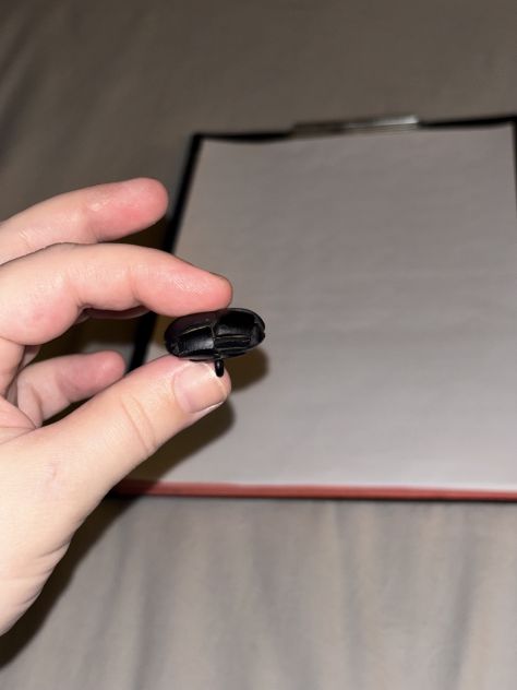 UN BOTTONE NUOVO MAI USATO IN VERA PELLE NERA INTRECCIATA E METALLO - Foto 7
