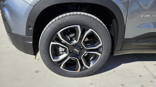 Jeep Avenger e-Hybrid 1.2 MHEV e-Hybrid Turbo Summit - Foto 4