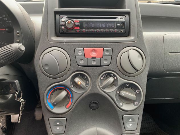 Fiat Panda 1.3 Mjet 70cv Dynamic - Foto 8
