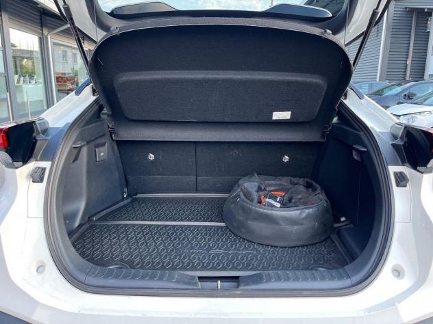 Toyota C-HR 2.0 PHEV E-CVT Trend Eco - Foto 5