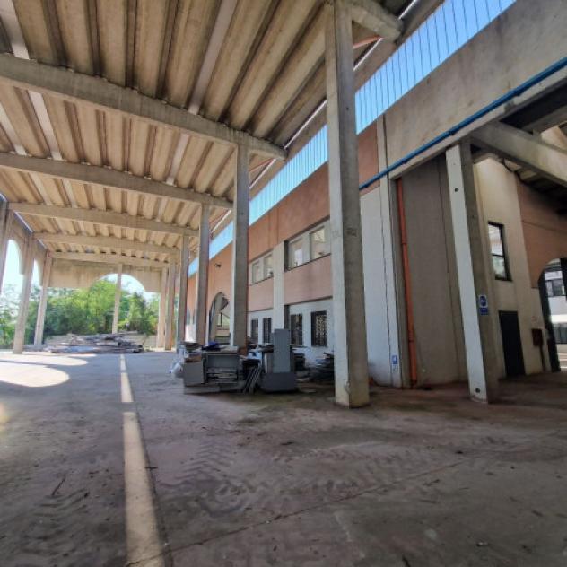 Immobile di 4000 m² con 1 locale in vendita a Rho - Foto 9