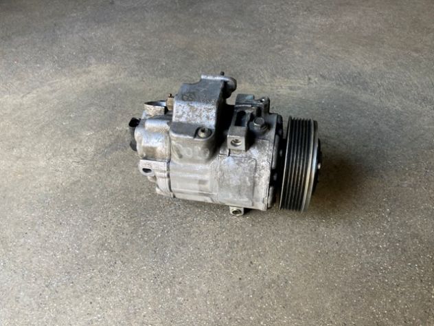 Compressore climatizzatore Volkswagen Polo 1.4 16v del 2006 (6Q0820803R) - Foto 3