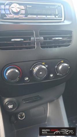 RENAULT Clio 1.5 dCi 75 CV 5p. - 2013 - Foto 9