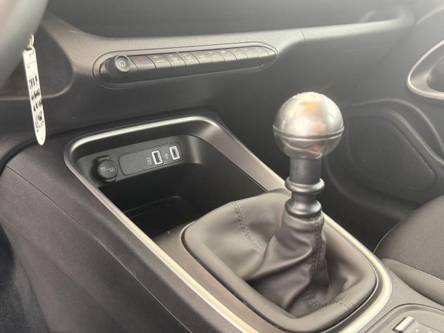 Jeep Avenger Avenger 1.2 Turbo 100 CV Altitude - Foto 10