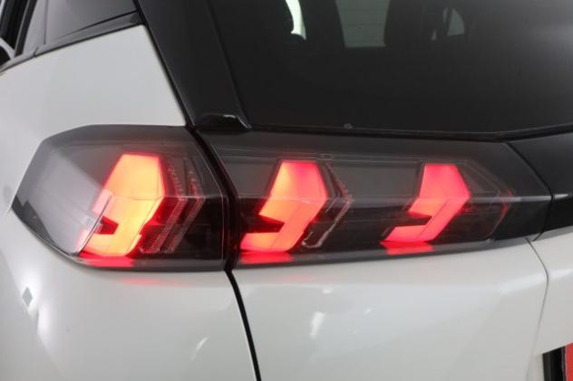 PEUGEOT 2008 2008 PureTech 100 S&S Allure rif. 23913101 - Foto 10