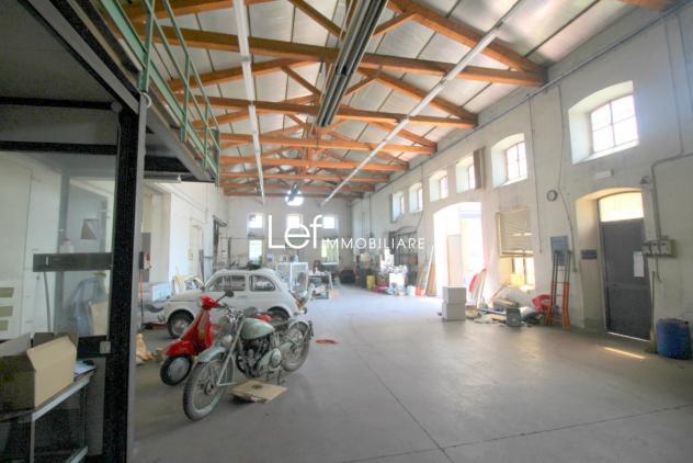 CAPANNONE di 4 vani e di 650 mq (VITTORIO VENETO) rif. LC45_5 - Foto 2