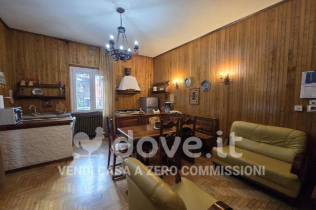 Villa di 216 m² con più di 5 locali e box auto in vendita a Radicofani - Foto 9