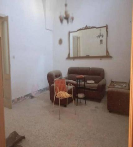 Immobile in asta di 138 m² con più di 5 locali e box auto in vendita a Tricase - Foto 2