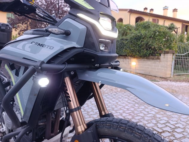 VENDO CFMOTO 450MT (01/2026) – COME NUOVA - Foto 5