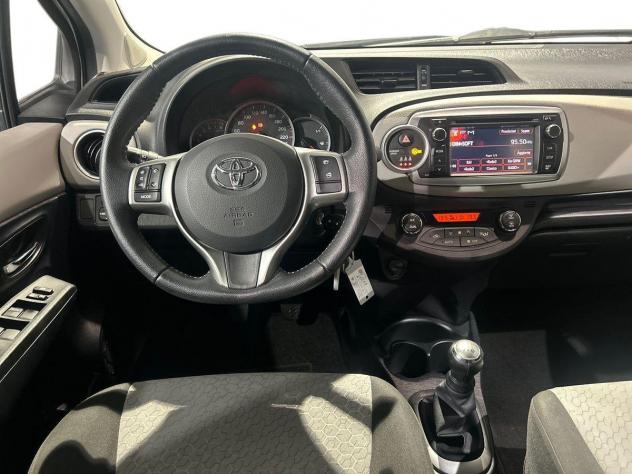 Toyota Yaris 1.0 5 Porte Lounge 69 cv - Foto 9