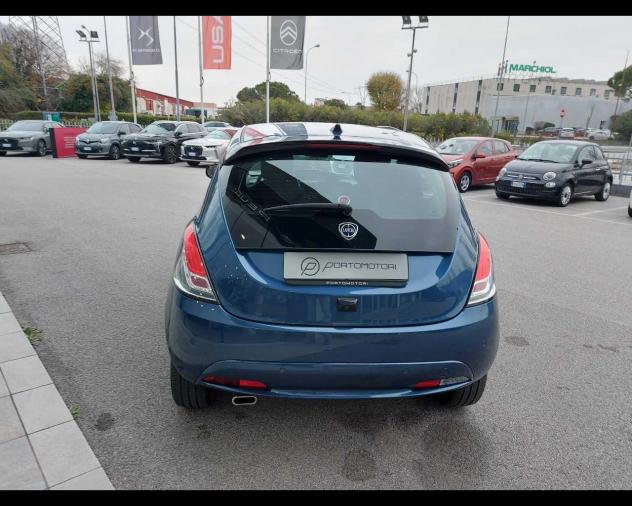 Lancia Ypsilon 3ª serie 1.0 FireFly 5 porte S&S Hybrid Gold - Foto 6