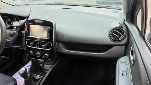 Renault Clio 1.2 75CV 5 porte ANNO 11/2016 - Foto 9