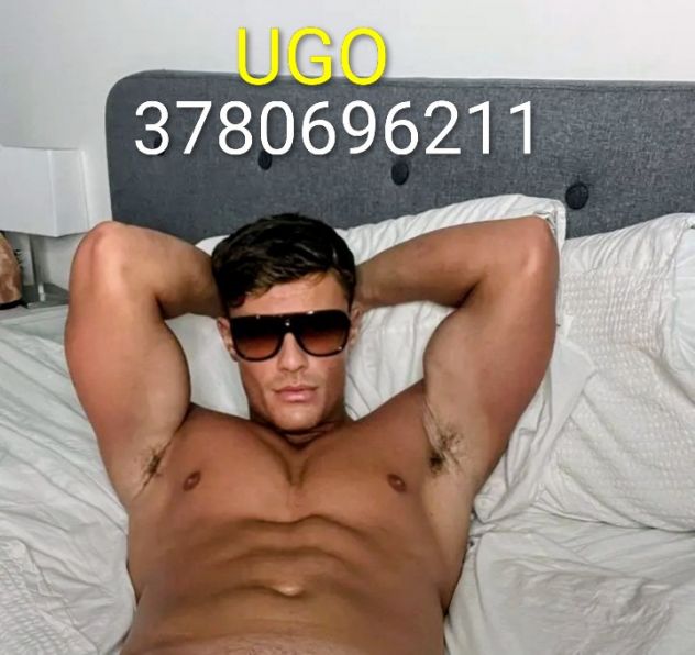 Massaggiatore raggiungo a domicilio Tel:3780696211
