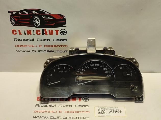 QUADRO STRUMENTI TOYOTA Avensis Verso 83800-44530 157510-4660 1CD (0106)