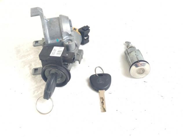 4408A040 KIT BLOCCHETTI ACCENSIONE APERTURA CON CHIAVE MITSUBISHI COLT 1.1 B 55KW 5M 5P (2008) RICAMBIO USATO - Foto 3