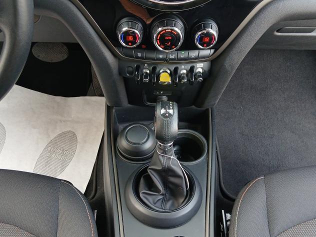 Mini Countryman Cooper SE Business 1.5 Twin Power Turbo eDrive ALL4 Steptronic - Foto 17