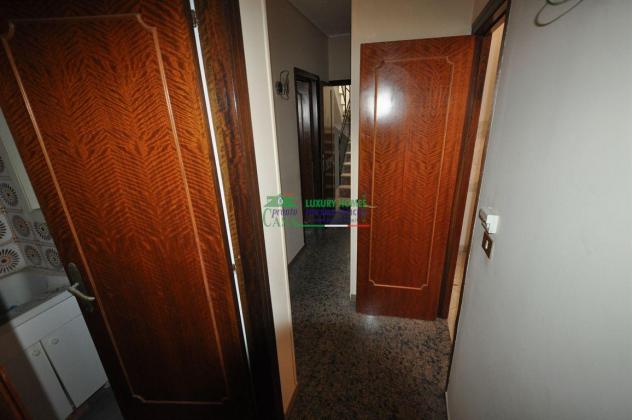 Rif. 9754 - Soluzione indipendente con Garage - Foto 17