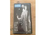 Oasis, Live by the sea, VHS (1995)