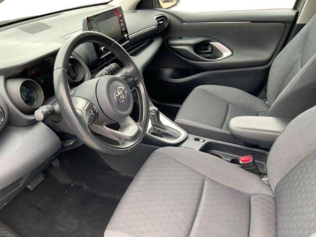 Toyota Yaris 4ª serie 1.5 Hybrid 5 porte Trend - Foto 8